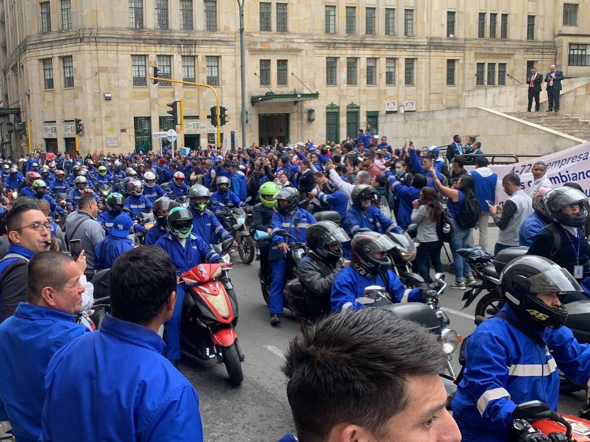 Los gobiernos de turno han utilizado a 4-72 como canje en el Congreso: Sintrapostal