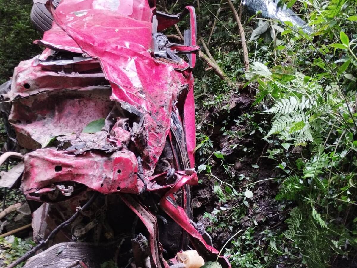 Encontraron cuerpo sin vida a metros del carro que cayó en el Salto del Tequendama