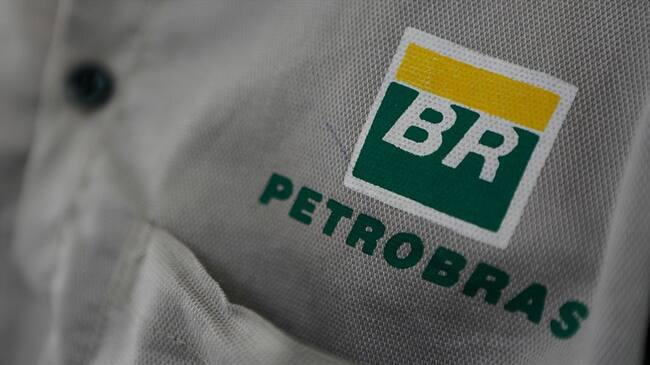 La Superintendencia de Transporte informó que decidió sancionar a la empresa Petrobras Colombia Combustibles S.A. con una multa de 781.242.000 pesos. Foto: Getty Images / DIEGO HERCULANO