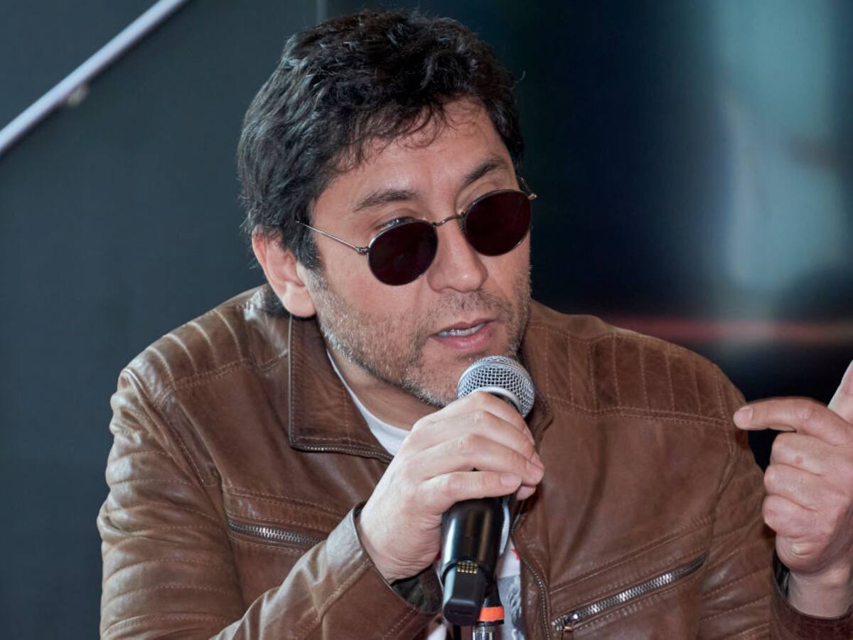 “Hoy hay mucha música más superficial, pero hay cosas sobre las que cantar”: Claudio Narea