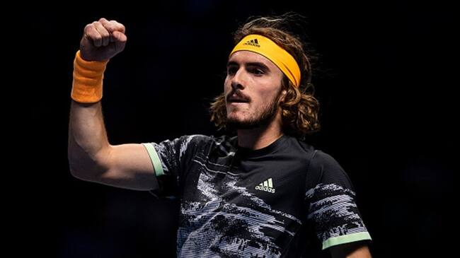 Tsitsipas derrota a Federer y jugará la final del Masters. Foto: Getty Images