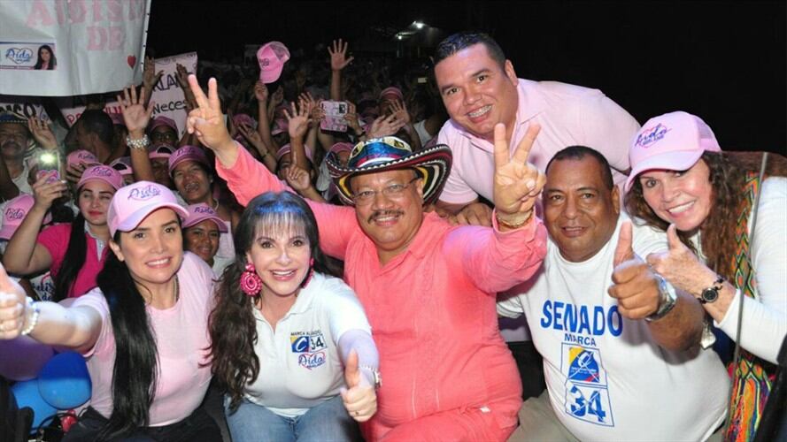 Los políticos implicados en el caso Aída Merlano son Jorge Rangel, Margarita Balen, Aissar Castro Bravo, Juan Carlos Zamora, Aissar Castro Reyes, Vicente Támara y Lilibeth Llinás. Foto: Campaña Aída Merlano