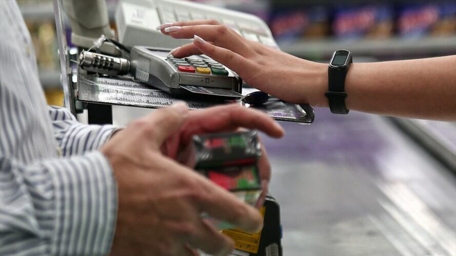 El presidente Iván Duque anunció que el tercer día sin IVA se hará en el último bimestre del año, aunque no especificó cuál mecanismo utilizará para convocarlo. Foto: Colprensa / ÁLVARO TAVERA