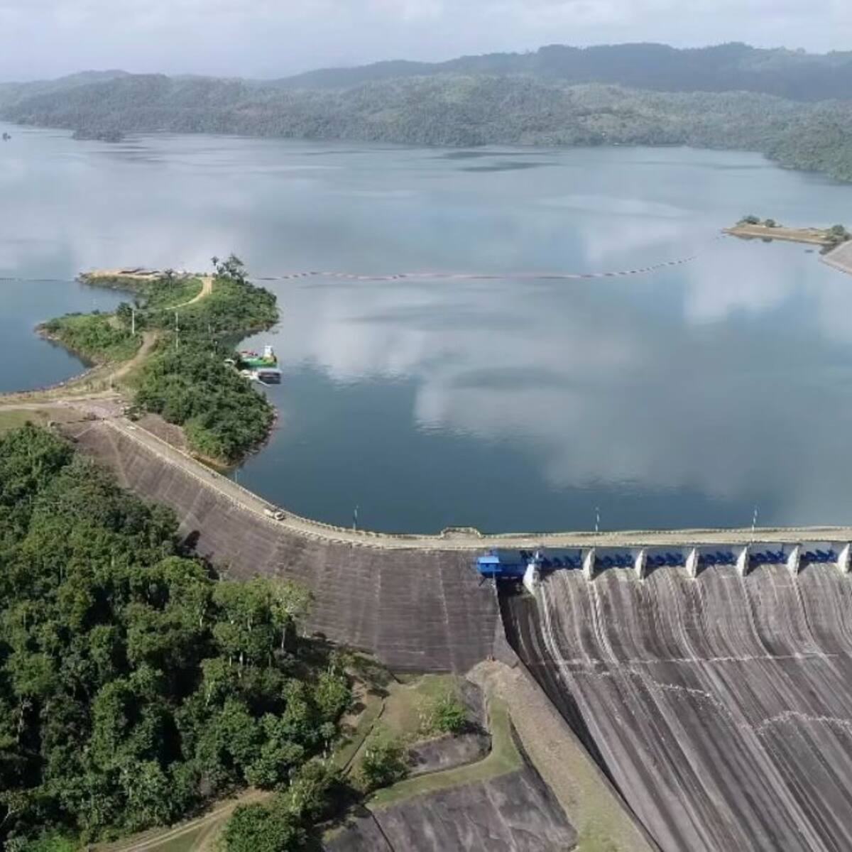 Activan sala de crisis para monitorear alerta naranja producida por el nivel del embalse de Urrá