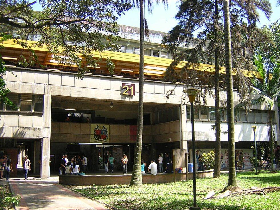 Universidad Nacional (Medellín)