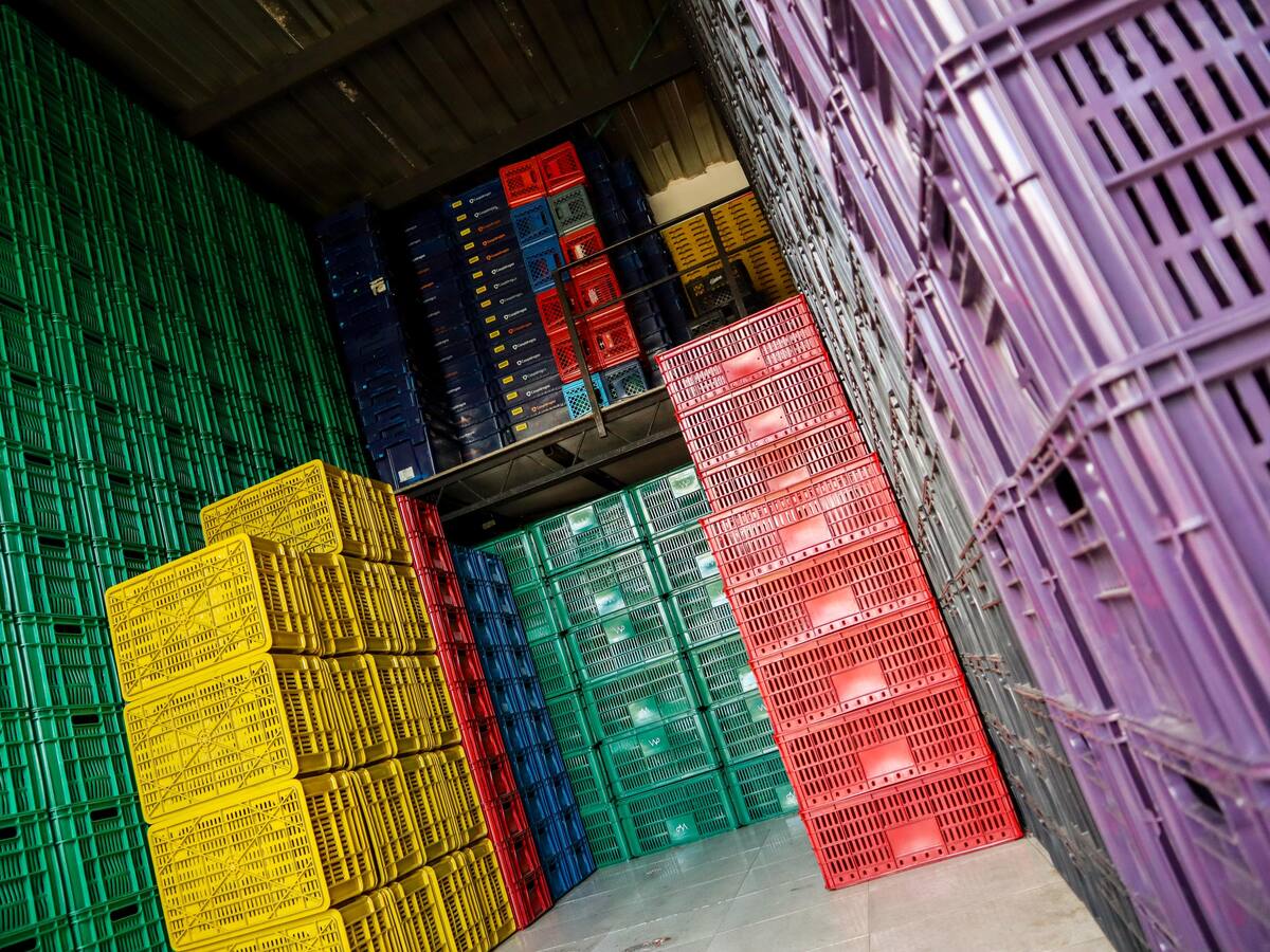 Incautan 4.000 canastillas presuntamente hurtadas en operativos en Kennedy