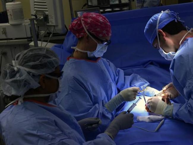 Investigan muerte de ciudadana estadounidense después de cirugía plástica en Barranquilla