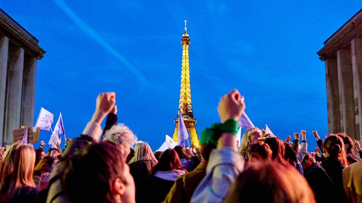 Francia acompaña a mujeres que luchan por el derecho al aborto: exministra francesa