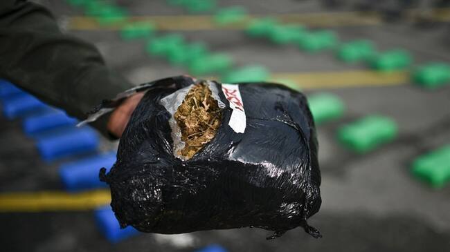 La marihuana, avaluada en 2.5 millones de dólares, fue producida por 'Los Pelusos' para miembros de la banda criminal brasileña 'La Familia del Norte'. Foto: Getty Images