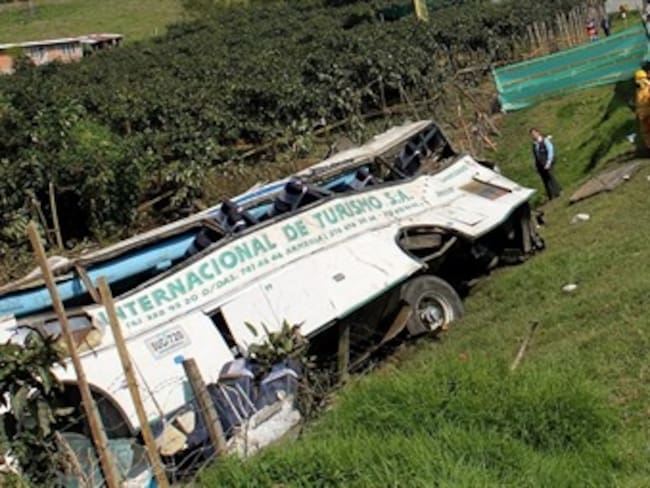 Anuncian investigación para esclarecer las causas del accidente en la vía Bogotá - Fusa