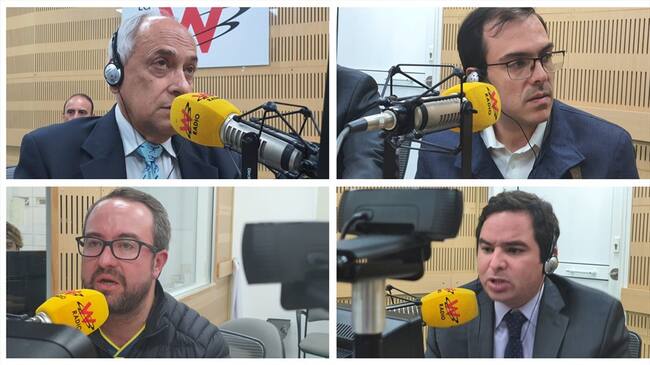 Seguidores de Uribe dieron sus impresiones sobre la indagatoria a la que se enfrenta el expresidente en la Corte.. Foto: W Radio