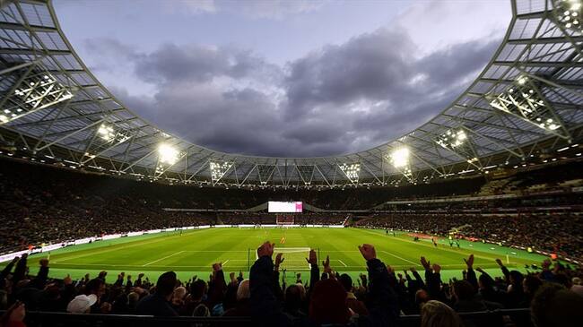 Gobierno británico autoriza regreso de la Premier League en junio. Foto: Getty Images