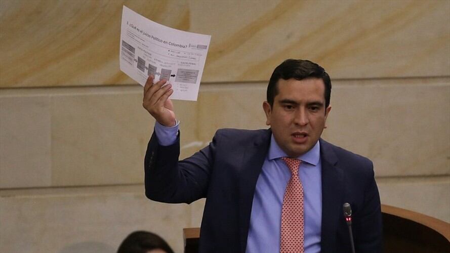 La comisión está enfrascada en combatir cualquier acto de corrupción: representante a la cámara e investigador Edward Rodríguez. Foto: Colprensa
