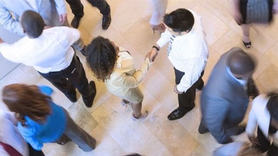 Según la popular Prueba de Asociación Implícita (IAT) la mayoría de nosotros somos algo racistas, pero no todos creen en la validez de sus resultados.. Foto: BBC Mundo