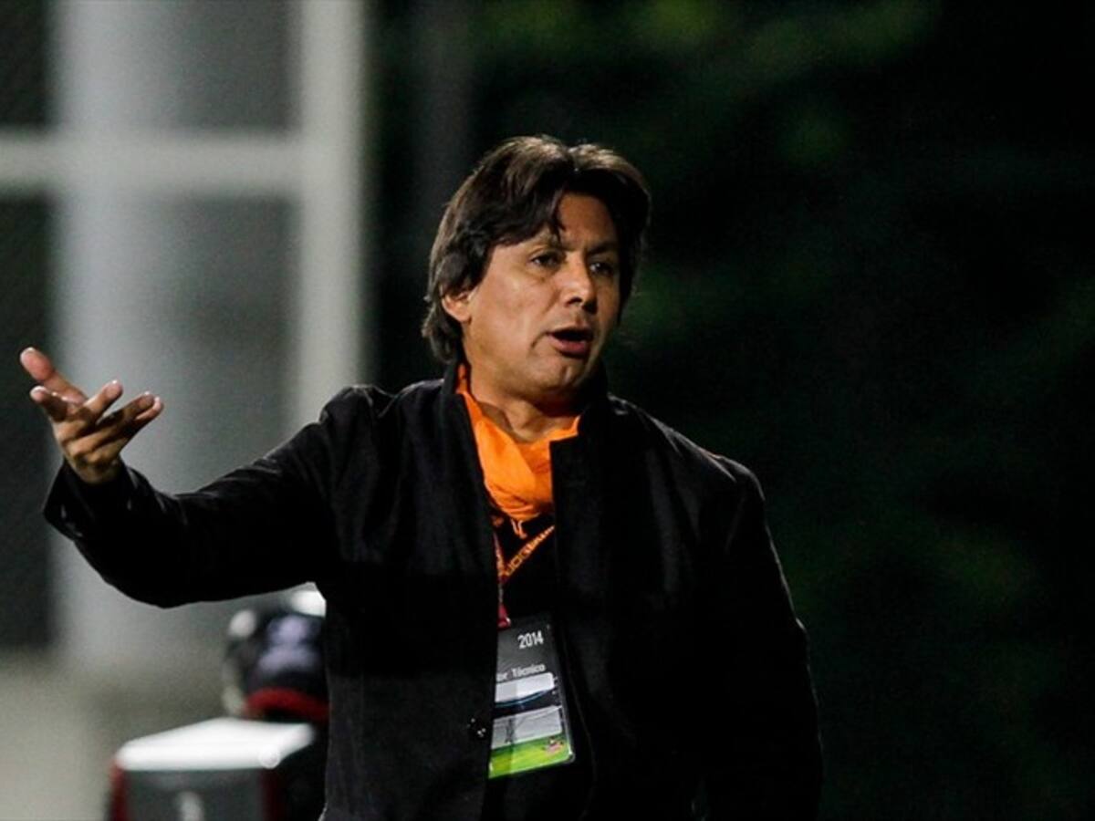 Multan a Eduardo Pimentel por no revelar que controlaba al Boyacá Chicó Fútbol Club