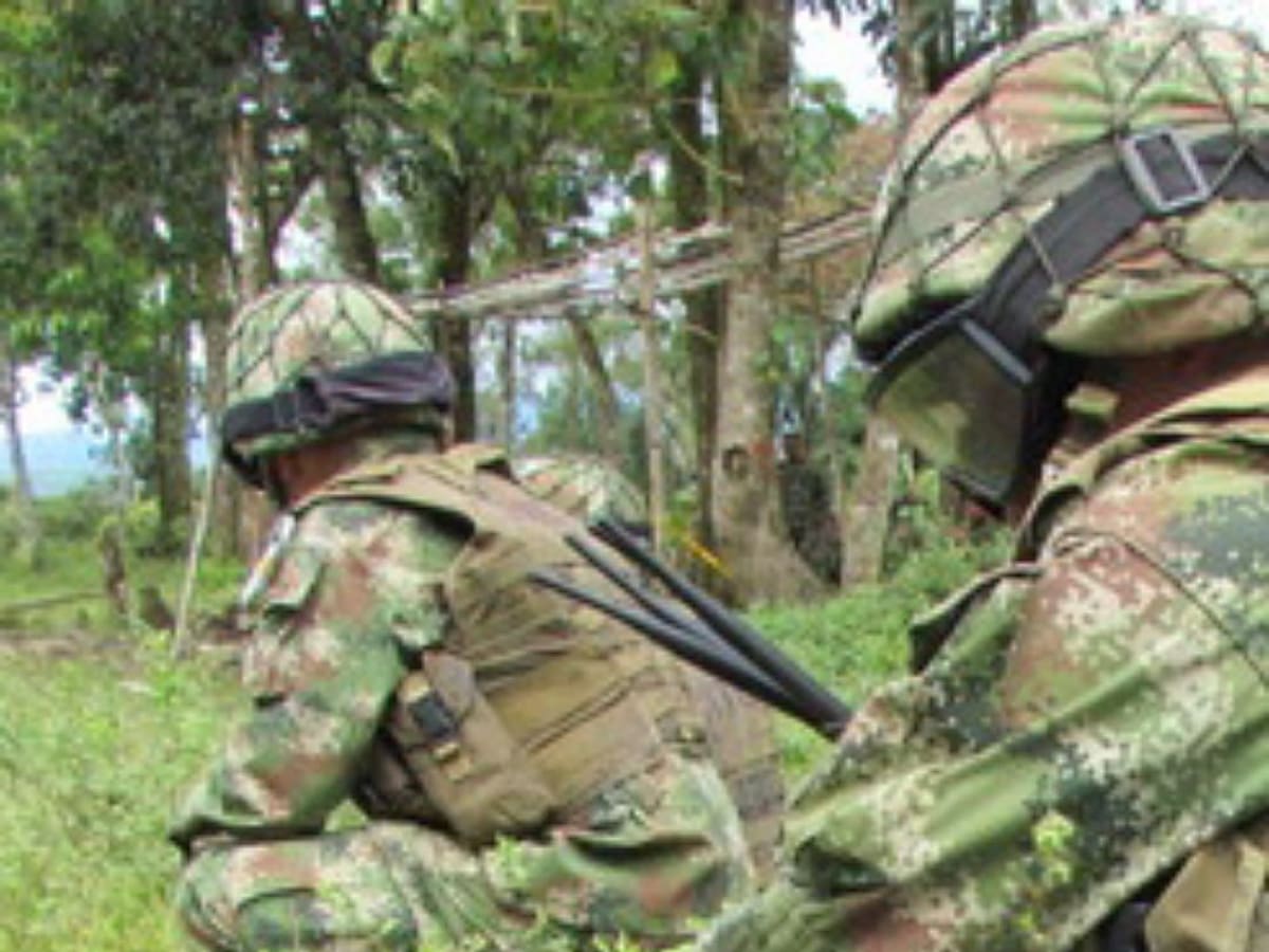 Fuertes Combates entre el ELN y disidencias de las Farc en Argelia, Cauca