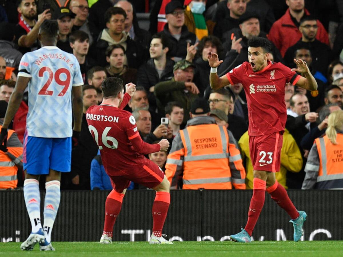 “Luis Díaz nos trae locos”: La afición del Liverpool le canta al colombiano a ritmo de rock