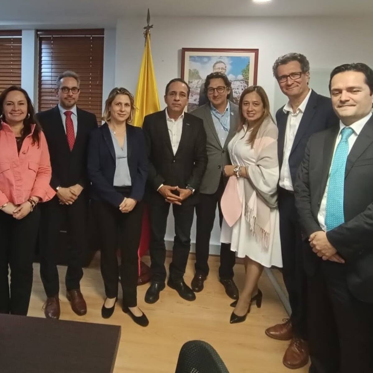 Alexander López nombra a hermano de Inti Asprilla como subdirector del DNP