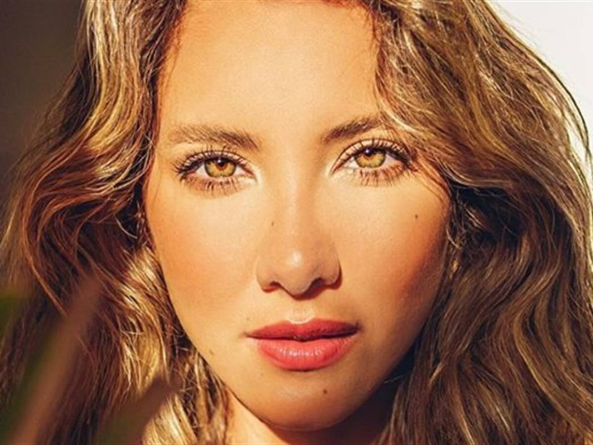 Exseñorita Colombia Daniella Álvarez está en delicado estado de salud