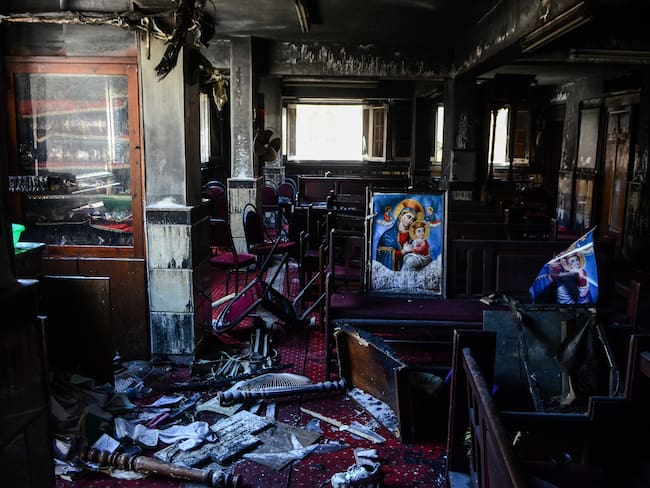 Interior de la iglesia copta que se incendió. Foto: Tarek Wajeh/dpa via Getty Images