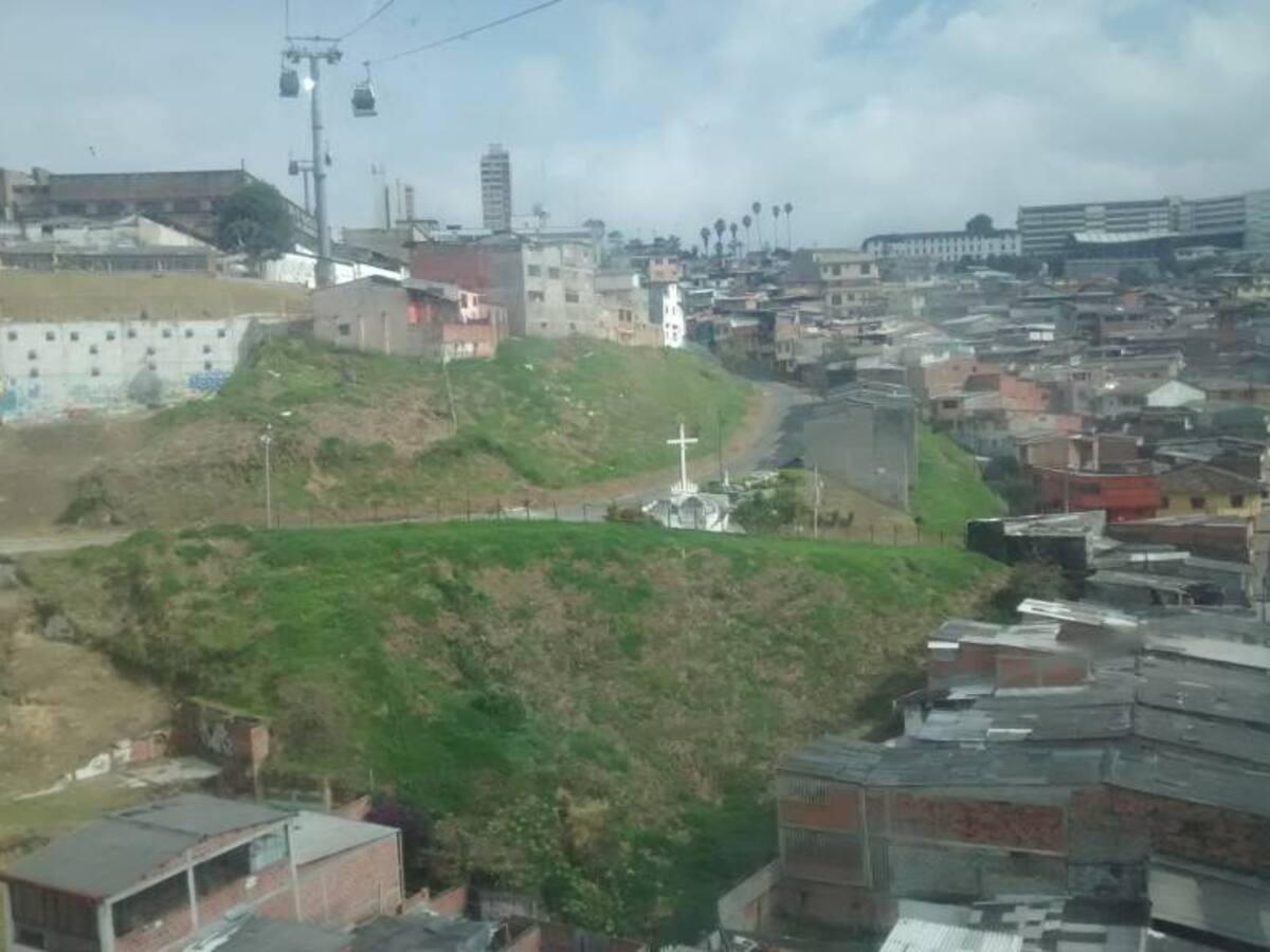 Comunidad de Cervantes está cansada de las promesas de los políticos en el barrio