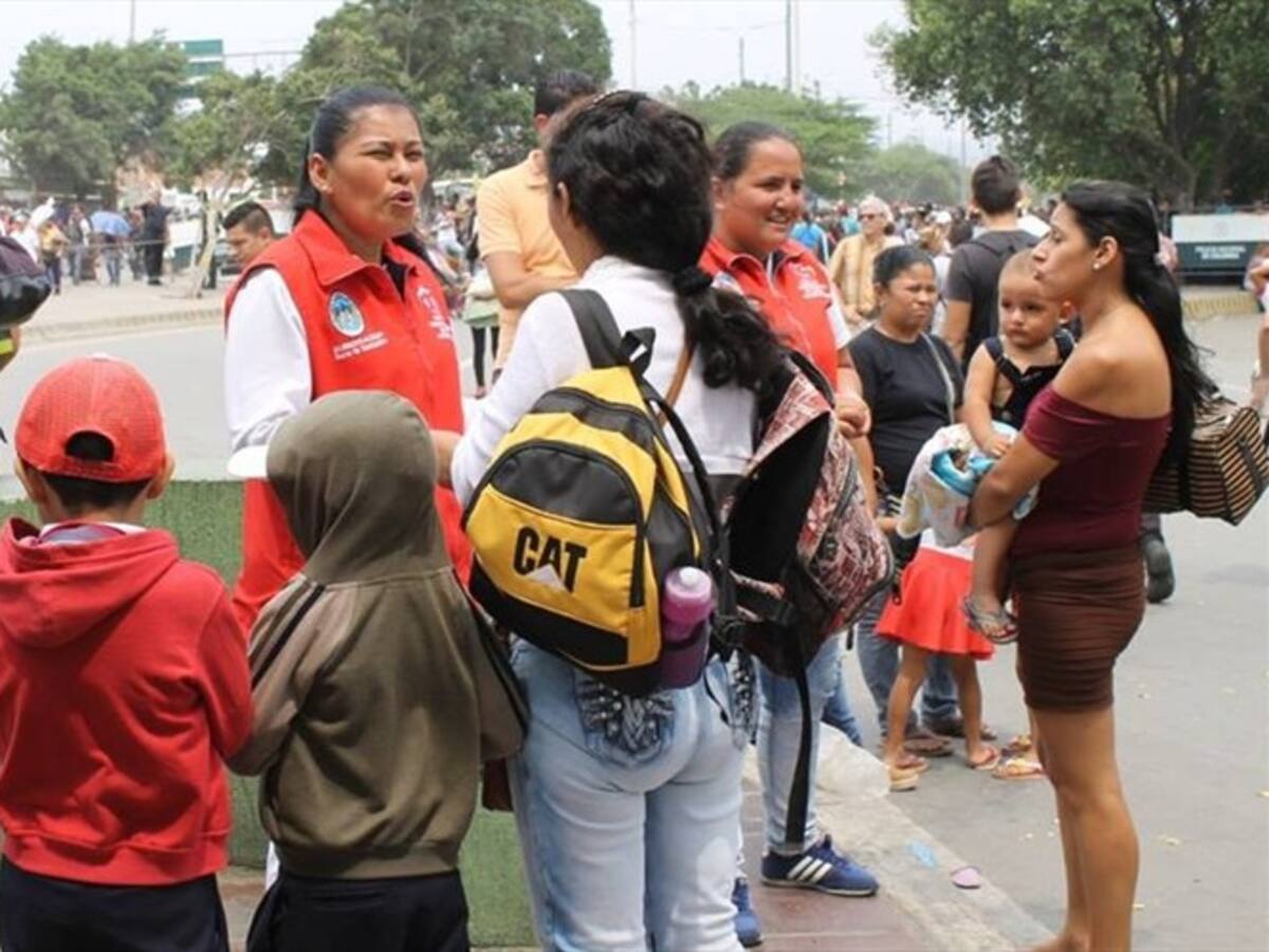 Instalan puestos de vacunación en la frontera y el Catatumbo