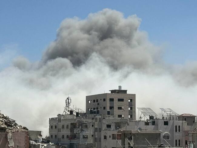 Bombardeo Israelí. Foto: EFE/EPA/ABIR SULTAN