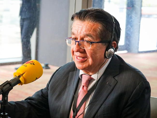 Saldrá documento de etiqueta a comida chatarra antes de terminar Gobierno: MinSalud