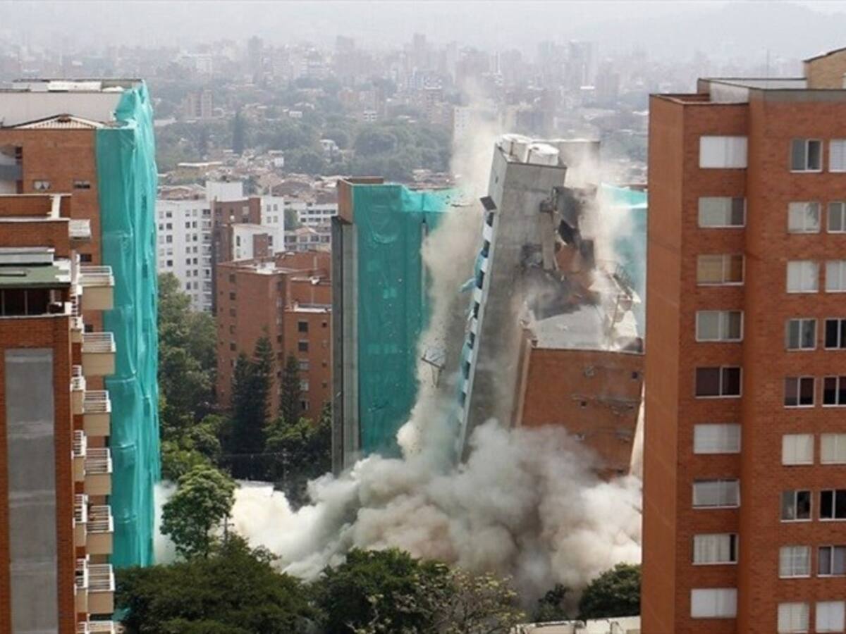 Alcaldía de Medellín y constructora condenadas por el caso del edificio Bernavento