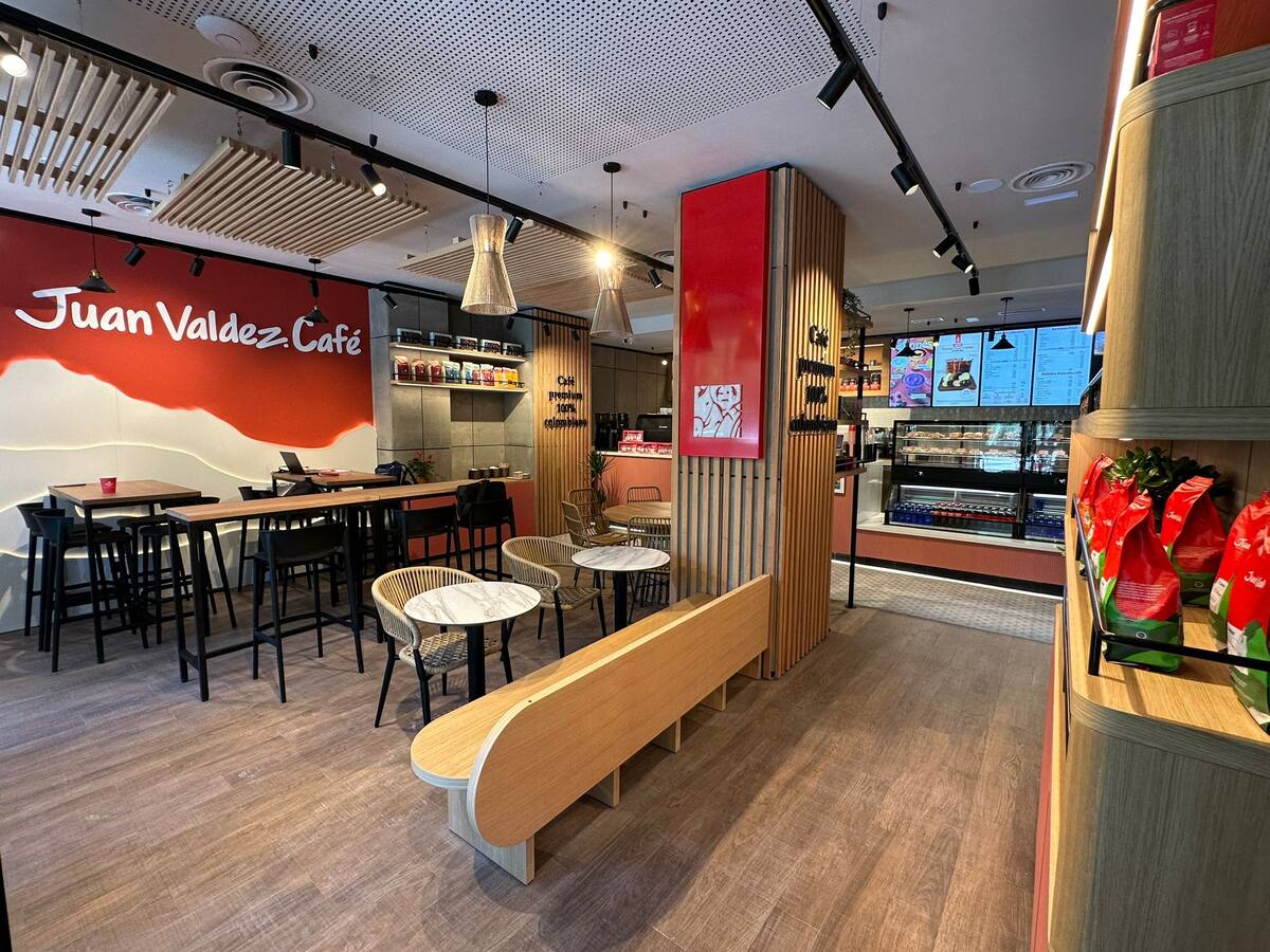 Juan Valdez sigue creciendo en el mundo: tendrán 140 tiendas en España en 10 años