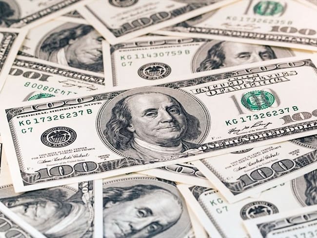 Alza del dólar debería tener un efecto positivo en la balanza comercial: José A. Ocampo