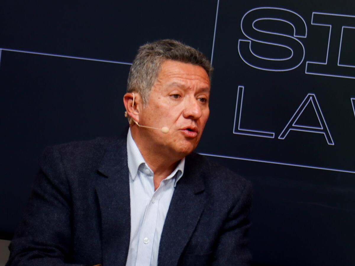 Viceministro TIC responde a denuncias de Presidencia