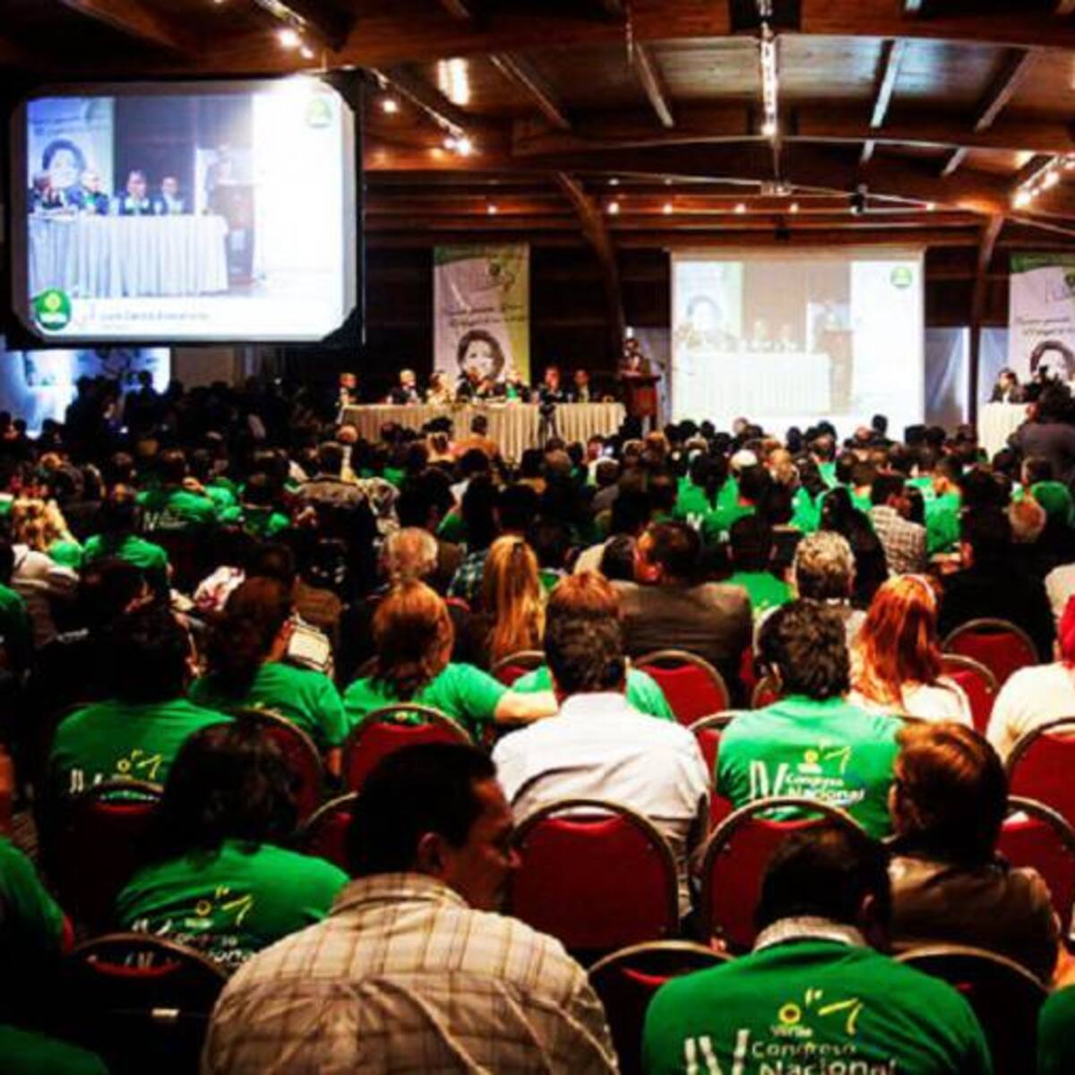 Alianza Verde toma distancia del petrismo en Bogotá para elecciones de octubre