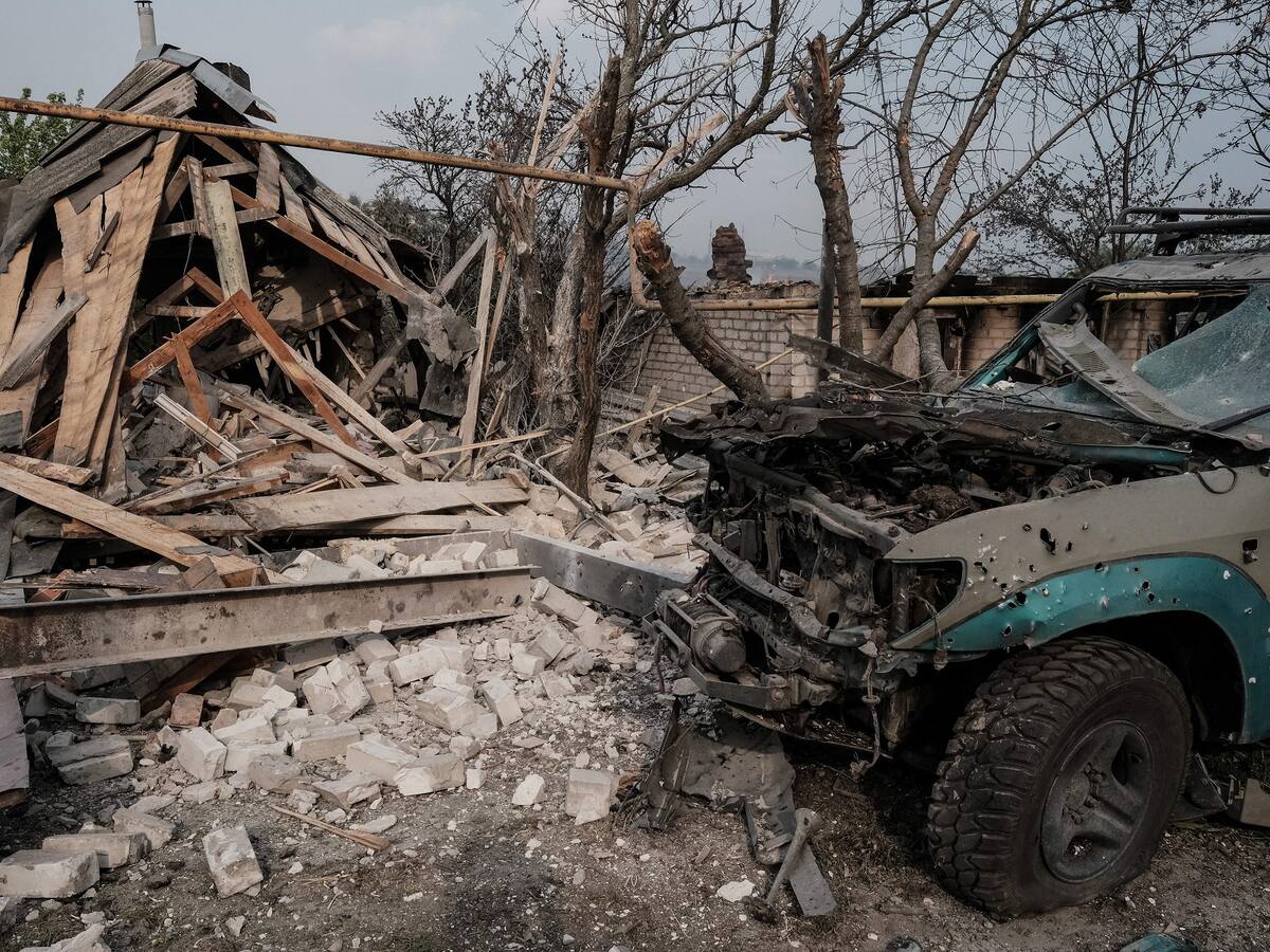 Bombardeo ucraniano en Lugansk deja cinco funcionarios de emergencias muertos