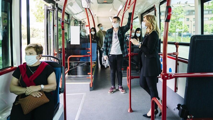 Conductor de bus comparte consejos para evitar ser robado en este medio de transporte. Foto: Getty Images