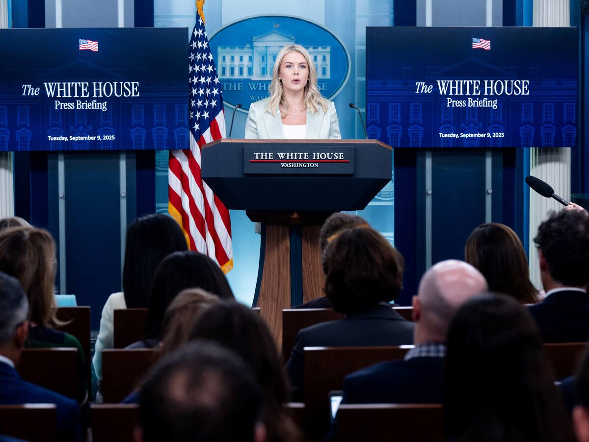 Casa Blanca dijo que los arrestos de migrantes siguen “muchos factores” y no perfil racial