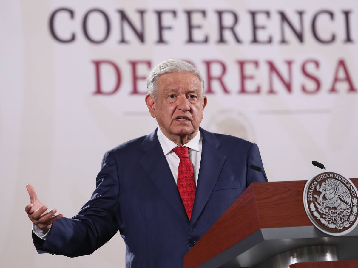 AMLO dijo que no invitar al rey de España a la investidura es signo de “respeto a México”