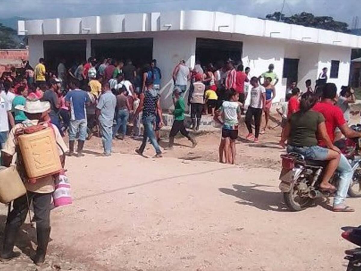 Fiscalía viaja hacia El Tarra a investigar masacre