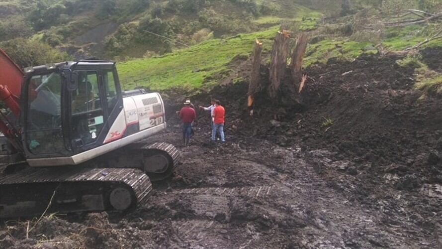 Se registra una remoción en masa que deja 350 hectáreas afectadas y más de 80 familias en riesgo. Foto: La W