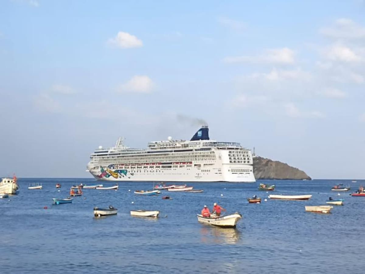 Línea de cruceros internacional abre convocatoria de empleo en Santa Marta