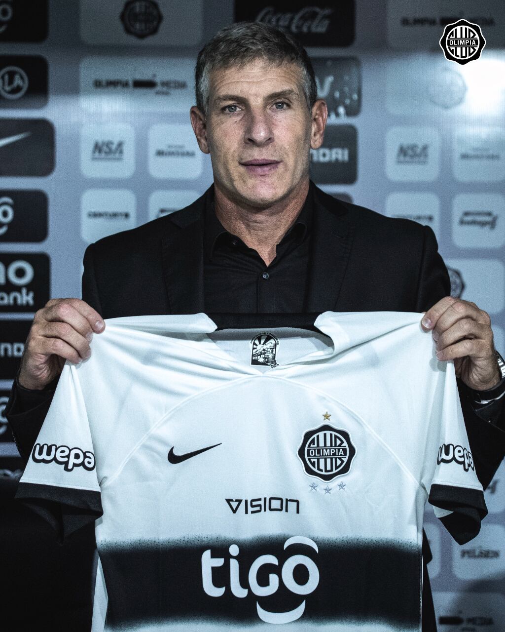 Martín Palermo. Foto: Twitter oficial de Olimpia.