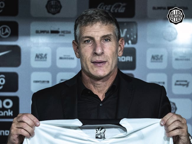 Martín Palermo. Foto: Twitter oficial de Olimpia.