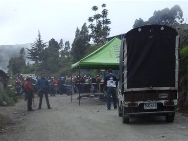 Con bloqueos de vías inició Cumbre del Cauca en el Macizo Colombiano. Foto: Cortesía Richard Calpa