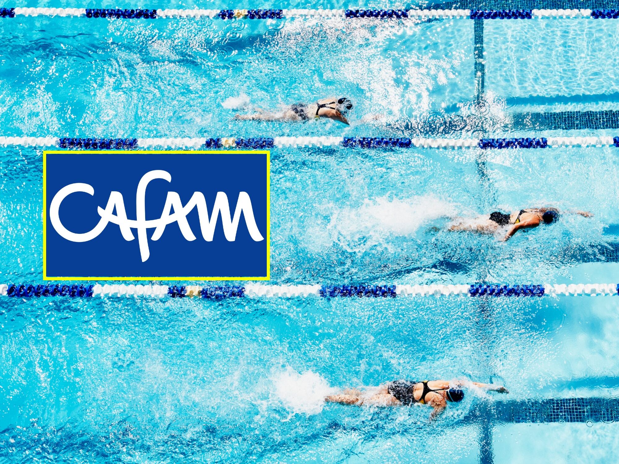 Piscina. I foto: Getty Images. Logo Cafam. I Foto: www.cafam.com