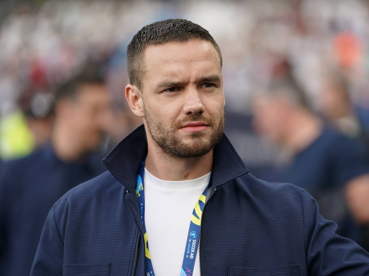 Fanáticos de Liam Payne hicieron velatón en Bogotá en memoria del ex One Direction