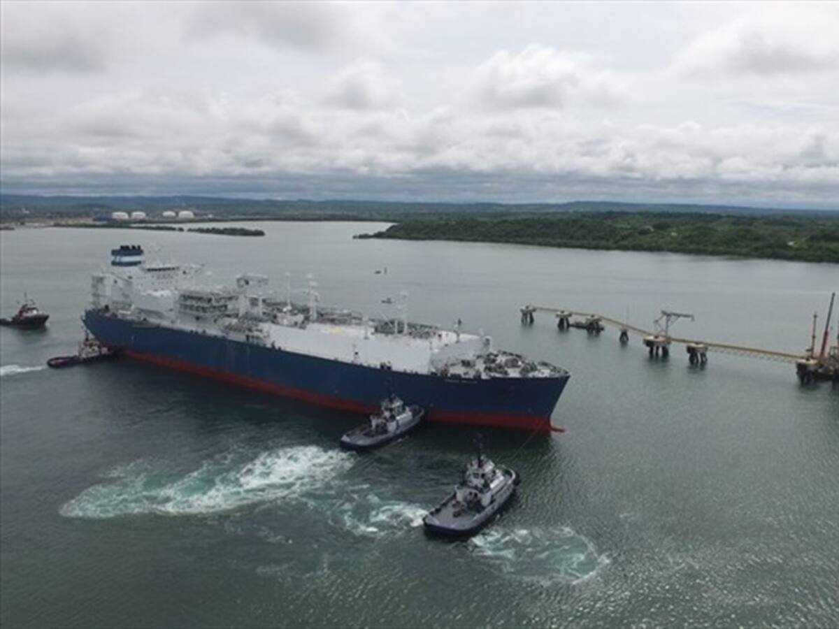 ACIEM calificó como ineficiente el proyecto de Regasificadora del Pacifico