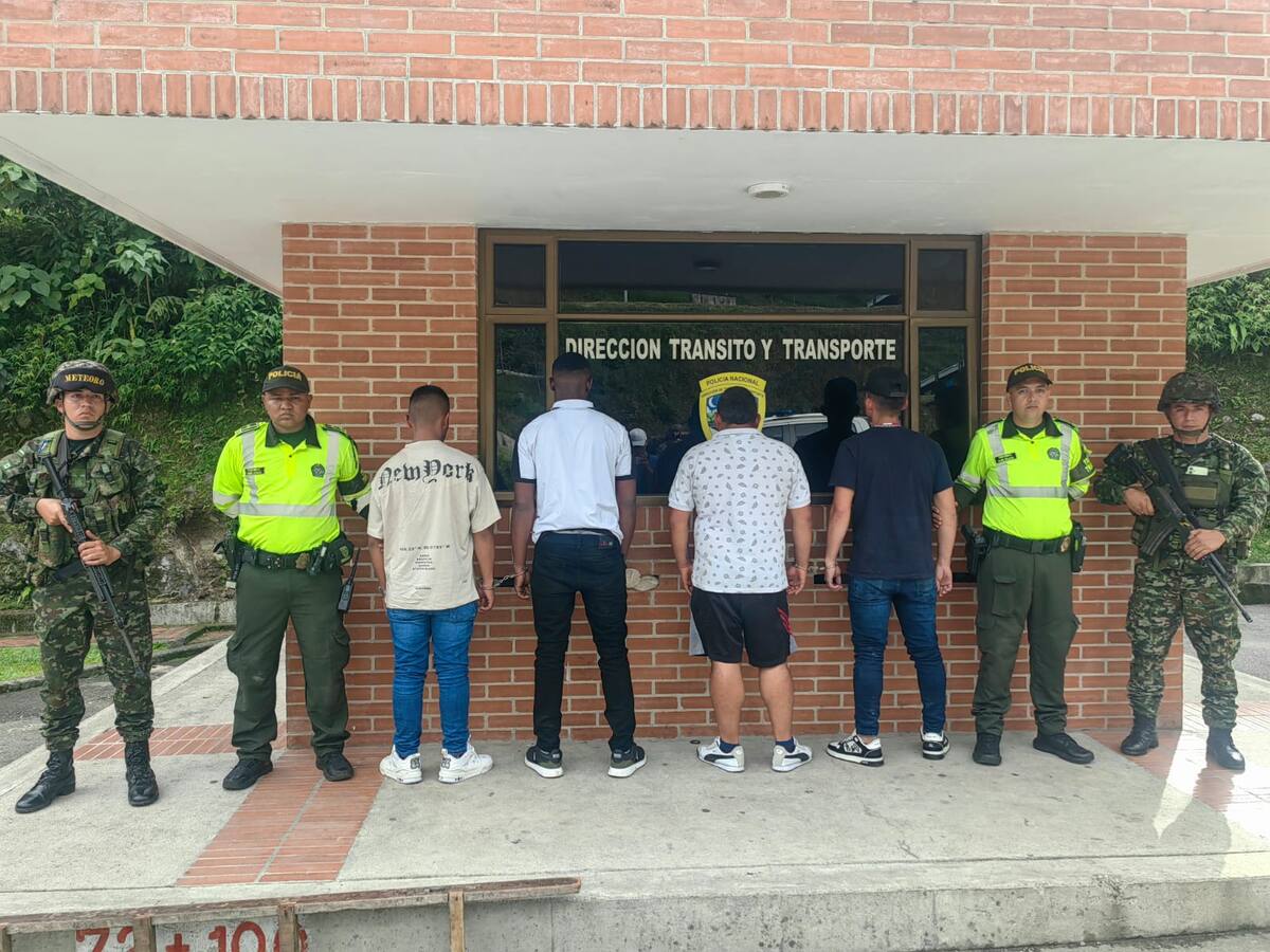 Rescatan a niña de 14 años víctima de reclutamiento forzado por parte de disidencias Farc