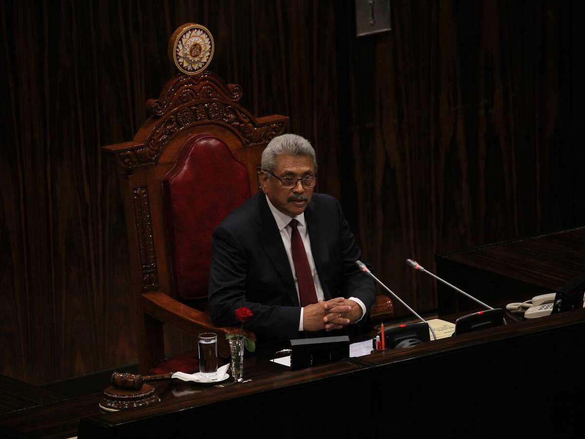 Confirman salida del presidente de Sri Lanka a Maldivas en busca de refugio