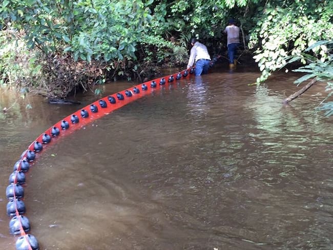 En la limpieza de las fuentes hídricas en Santander se utilizarán materiales biodegradables/ Imagen de referencia. Foto: Colprensa
