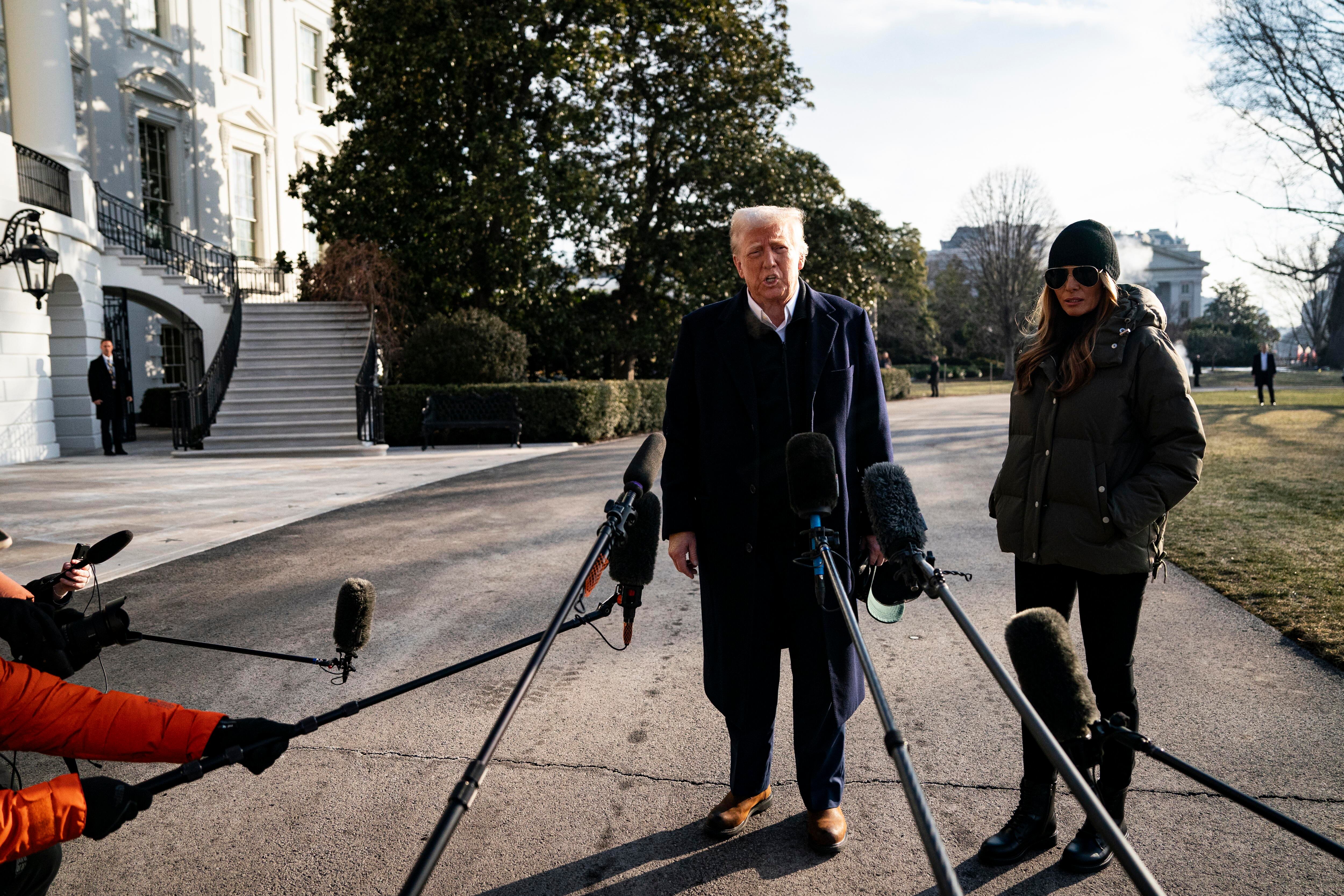 Melania Trump y Donald Trump FOTO:EFE/EPA/AL DRAGO / POOL